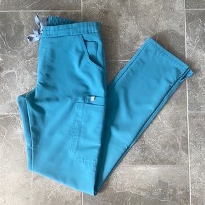 FIGS Hydrogreen XS Yola (Limited Color)